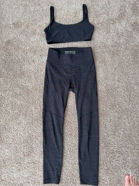 2 PIECE Outdoor Voices Charcoal Black High-Rise Leggings
